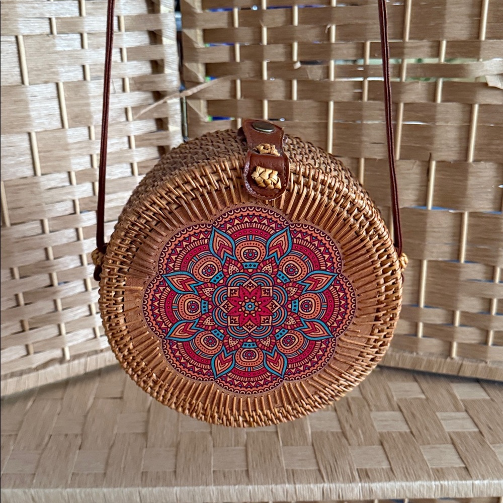Round Woven Rattan Crossbody Bag with Mandala Design